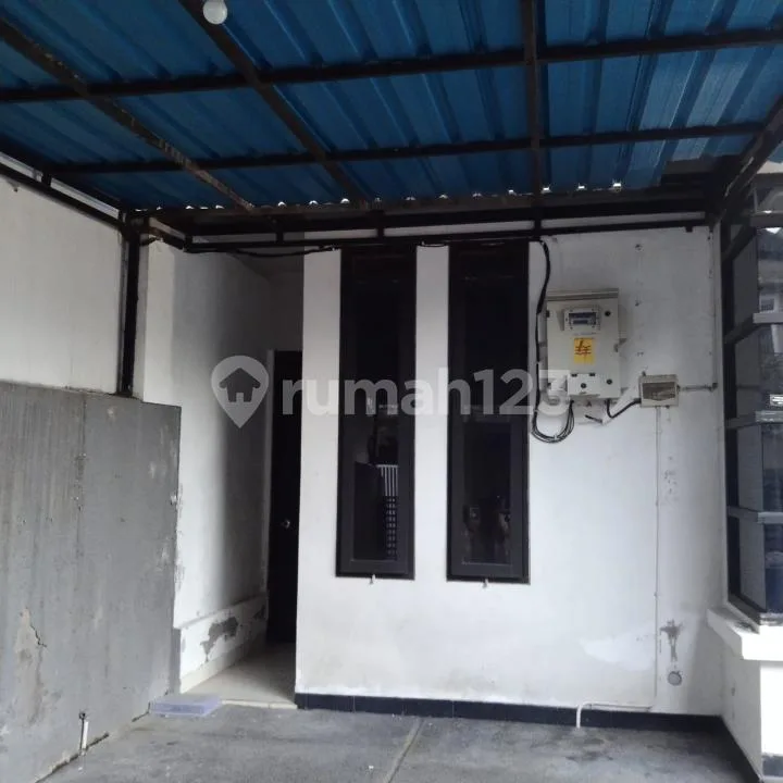 Rumah Modern Minimalis Area Pusat Perbelanjaan - Image 3 of 4