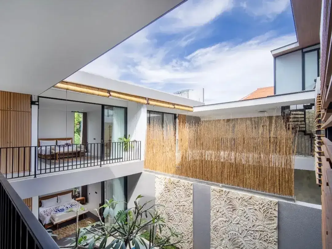 MODERN LUXURY VILLA IN PRIME PECATU ULUWATU - Image 3 of 10