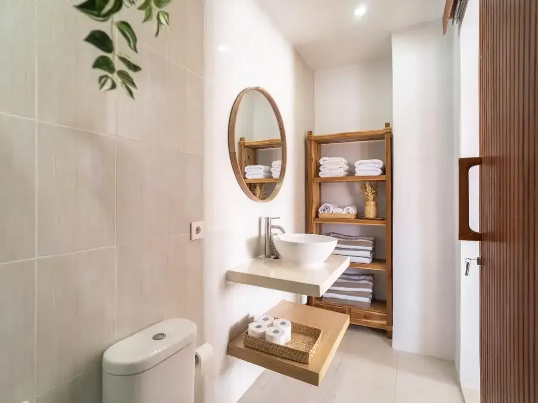 Dijual Villa 2 Kamar Full Furnished Nusa Dua Benoa – Private Pool - Image 9 of 9
