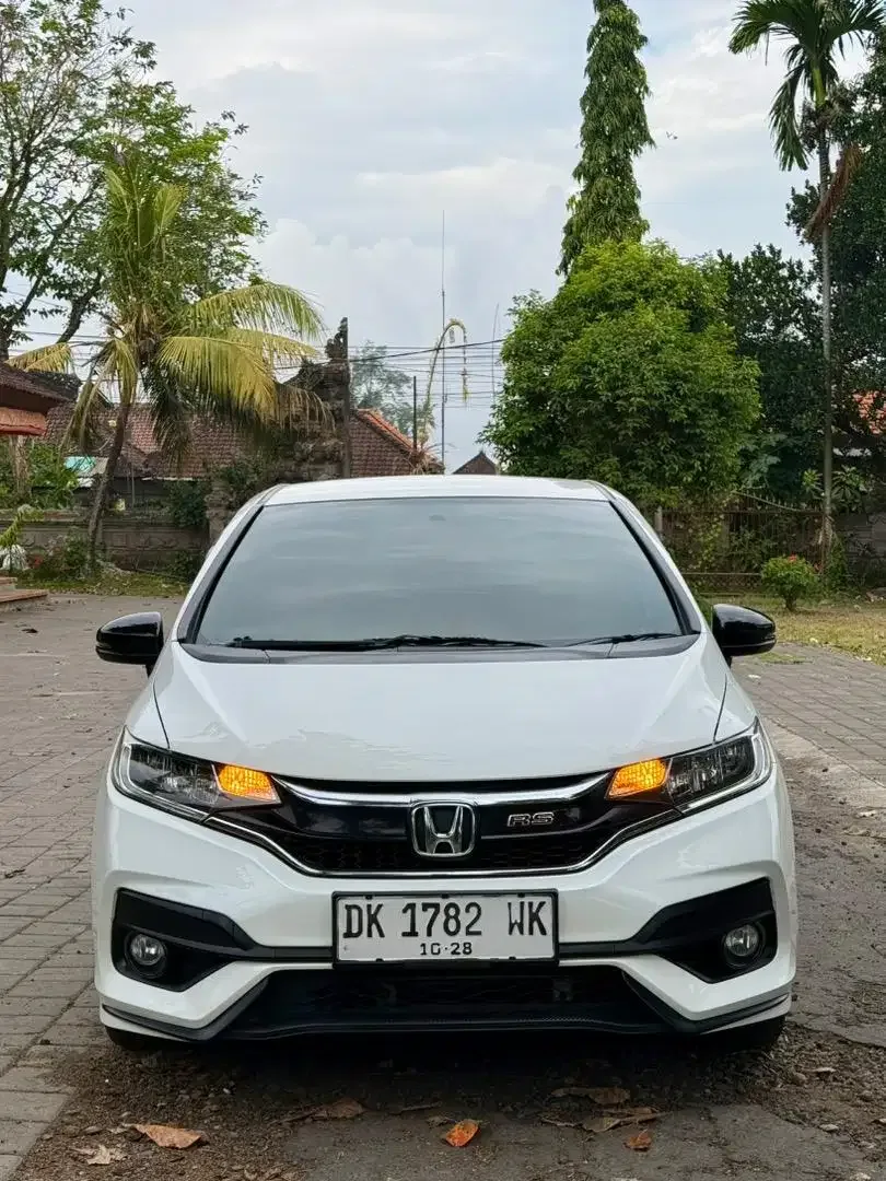 Jazz RS Facelift 2018 Manual Asli Bali Super Istimewa - Image 3 of 10