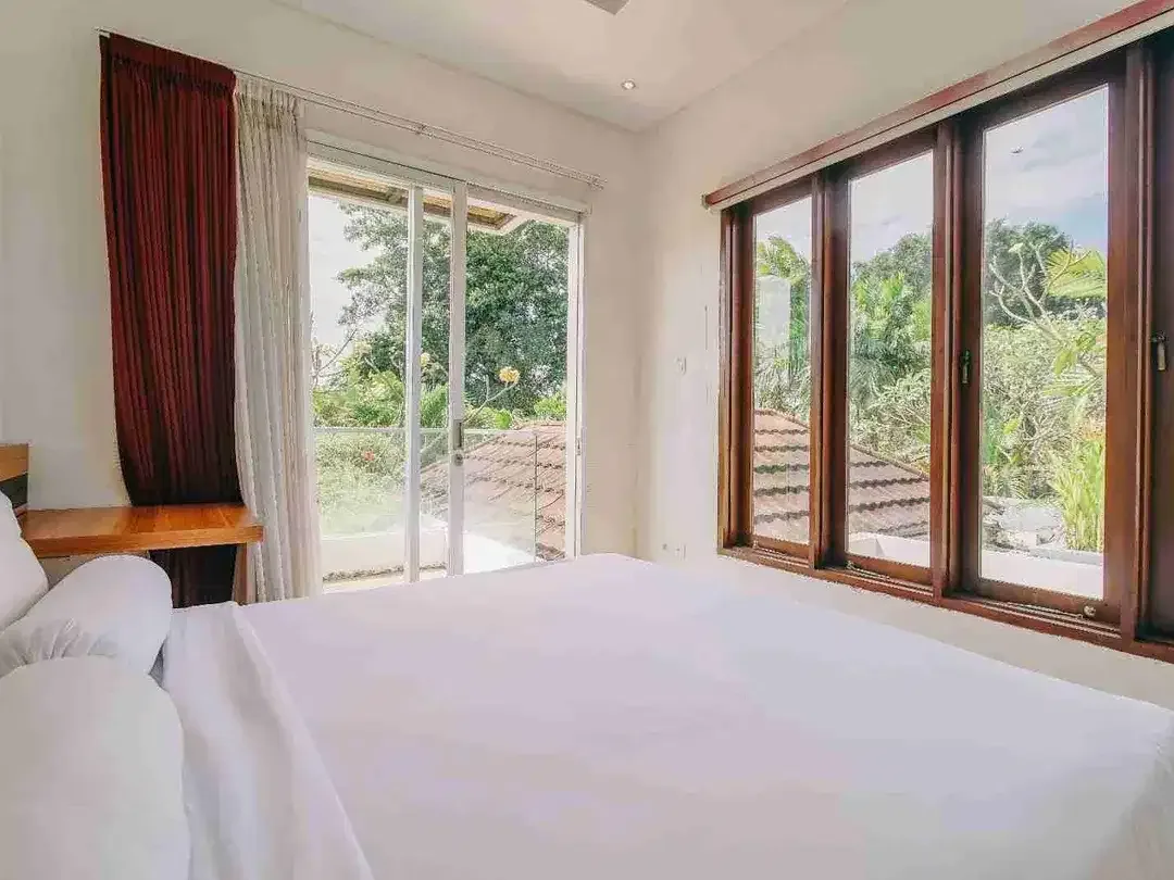 DIJUAL VILLA MODERN, KEDONGANAN, JIMBARAN,KUTA SELATAN - Image 2 of 10