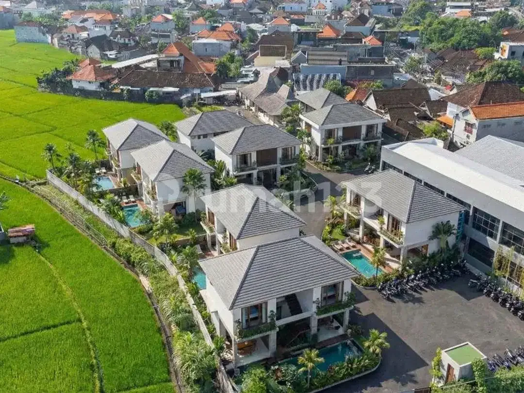Tangkuban Village Villa For Sale In Kerobokan, Ricefield View, 3Br, Yellow Zone, Usd 290,000 - Image 10 of 10