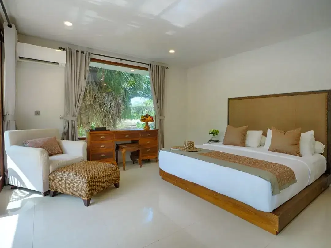 Villa Pantai Nyanyi Pemandangan Sawah 5 Menit Ke Nuanu Dan Pantai Bali - Image 3 of 10