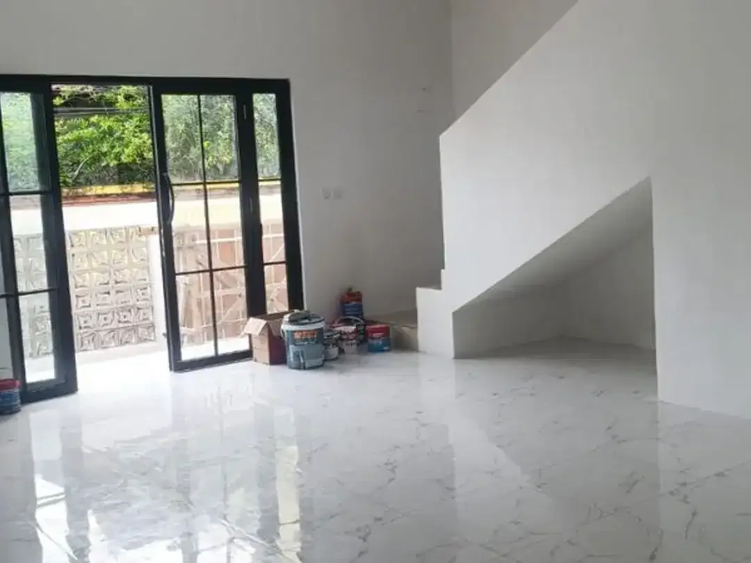 RUMAH BARU 2 LANTAI DI SIDAKARYA DENPASAR - Image 2 of 10