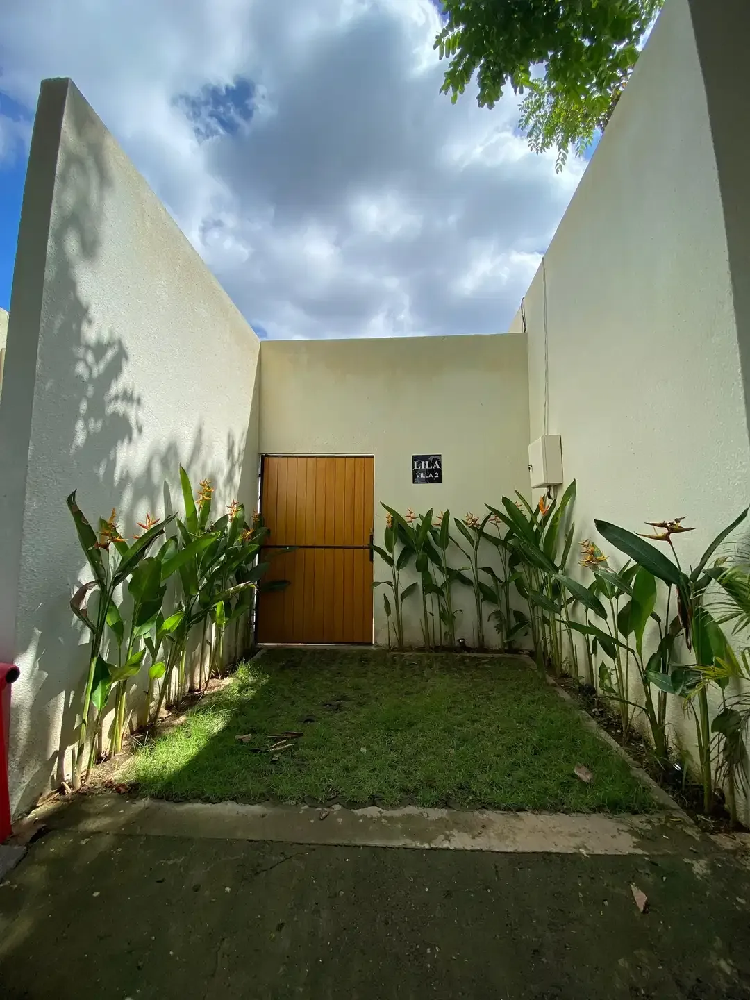 FOR RENT VILLA 1 BR FURNISHED KAWASAN STARTEGIS DI AREA JIMBARAN - Image 9 of 9