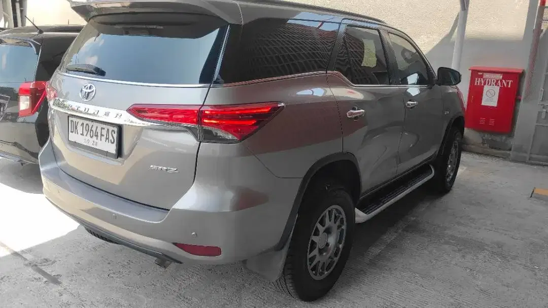 Toyota Fortuner SRZ 2016 dijual, asli Bali - Image 3 of 7