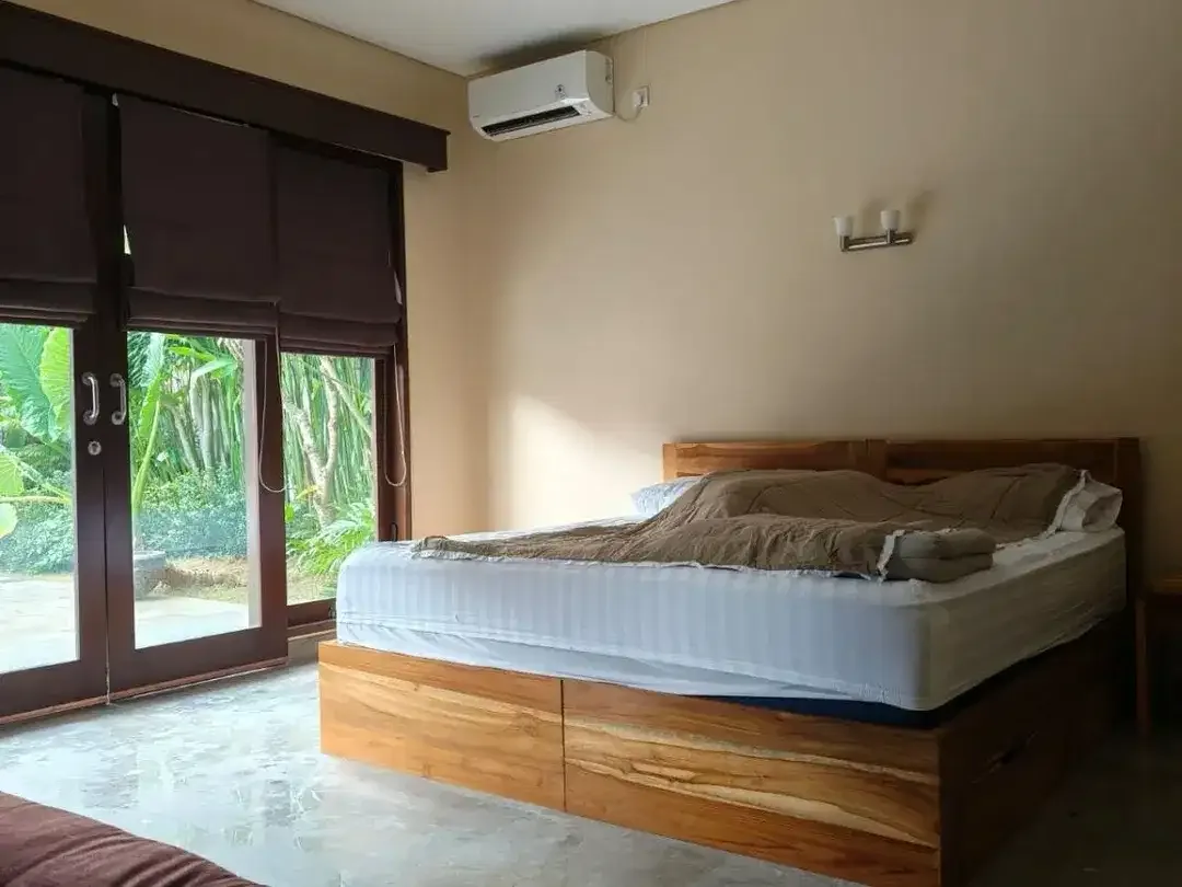 FOR SALE VILLA MEWAH SANGAT TERAWAT KAWASAN TENANG CLUSTER SANGAT BAGUS NUSA DUA - Image 4 of 10