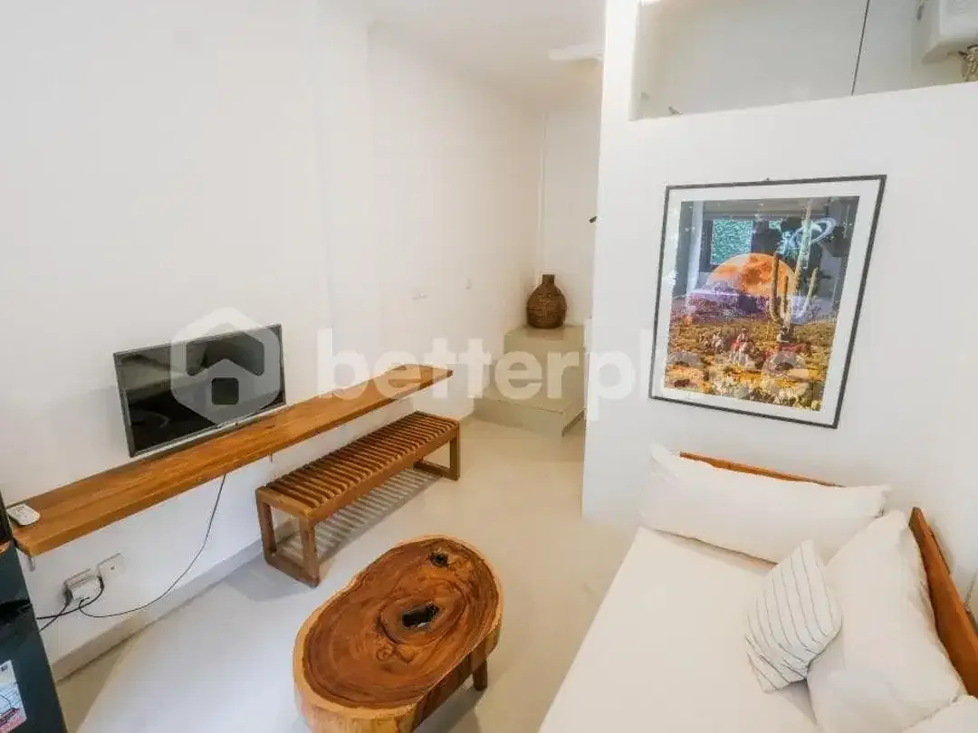 Investment Opportunity in Canggu – Modern Leasehold 1-Bed Villa Townhouse Close to Pererenan Beach - Image 6 of 10