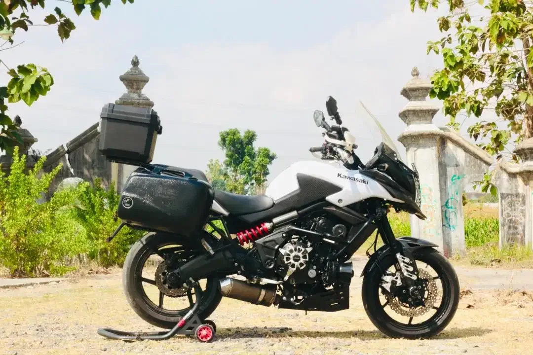 Kawasaki Versys 650 ABS Touring, CB500X, Himalayan, KTM 390 ADv - Image 2 of 4