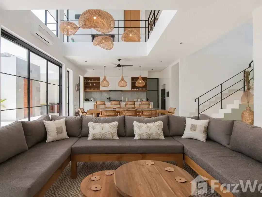 4 Bedroom Villa for rent in Kerobokan, Bali - Image 6 of 10