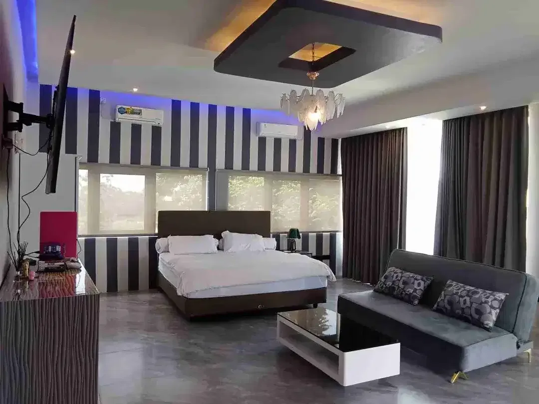 Hunian Villa Mewah 2 Lantai Dekat Pantai Pandawa Bali - Image 10 of 10