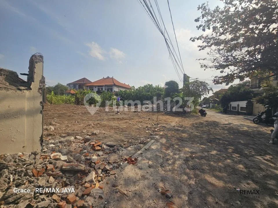 Tanah 2 Are Dijual di Renon, Jalan Kaki ke Lapangan Renon - Image 1 of 4