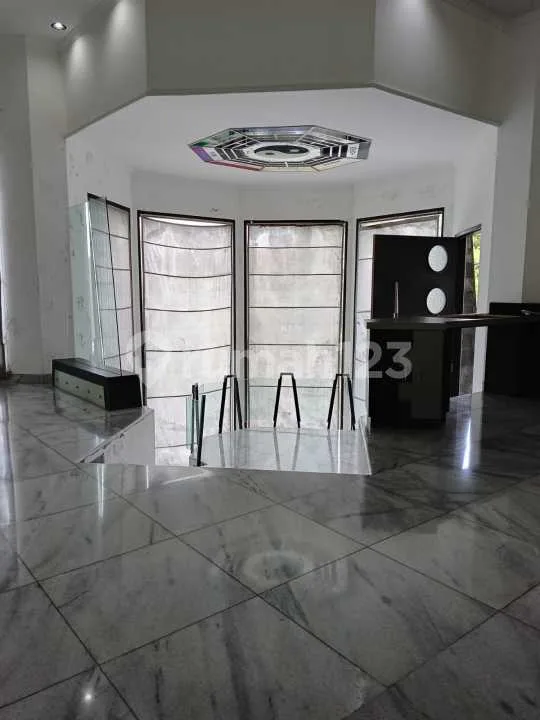 Rumah Ready 5br Kawasan Elite Semi Fullnished Di Denpasar Timur - Image 4 of 4