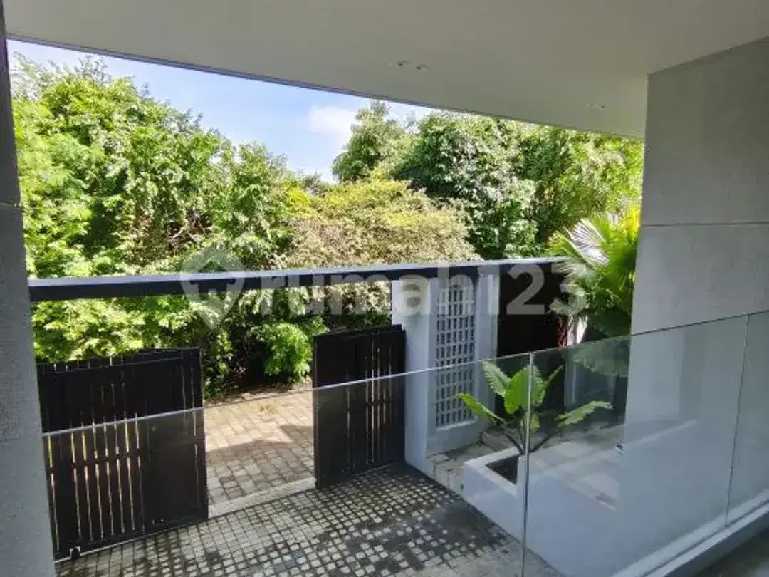 Villa Mewah Ocean View, Lantai 3 Dipecatu/Uluwatu - Image 4 of 10