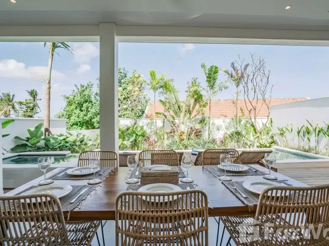 2 Bedroom Villa for sale in Seseh, Bali - Image 6 of 10
