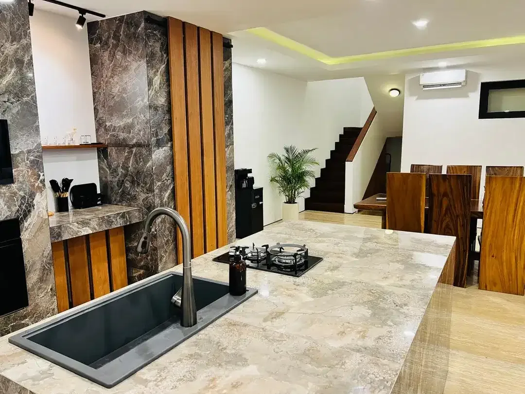 Vila luas dengan 5 kamar tidur di kawasan Balangan, Jimbaran! - Image 8 of 10
