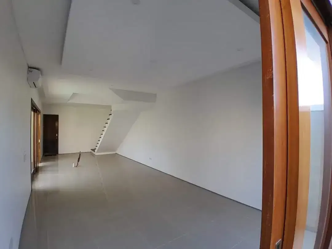 VILLA 3 BR FURNISHED KONDISI BARU LOKASI DEKAT PANTAI UNGASAN BALI - Image 6 of 10