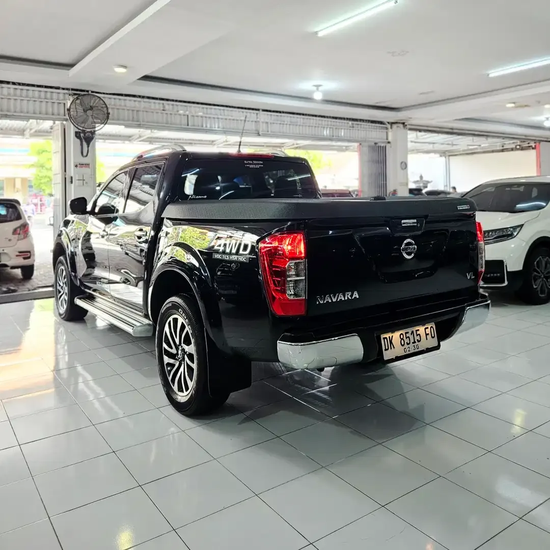 [2020] DP 45jt! Nissan Navara VL 4x4 2.5 diesel at 2020 asliDK bk 2021 - Image 5 of 10