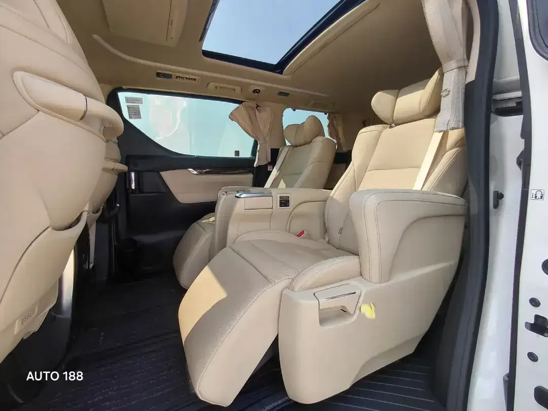 (LOW KM, SIMPANAN) TOYOTA ALPHARD G ATPM TAHUN 2023 - Image 9 of 10
