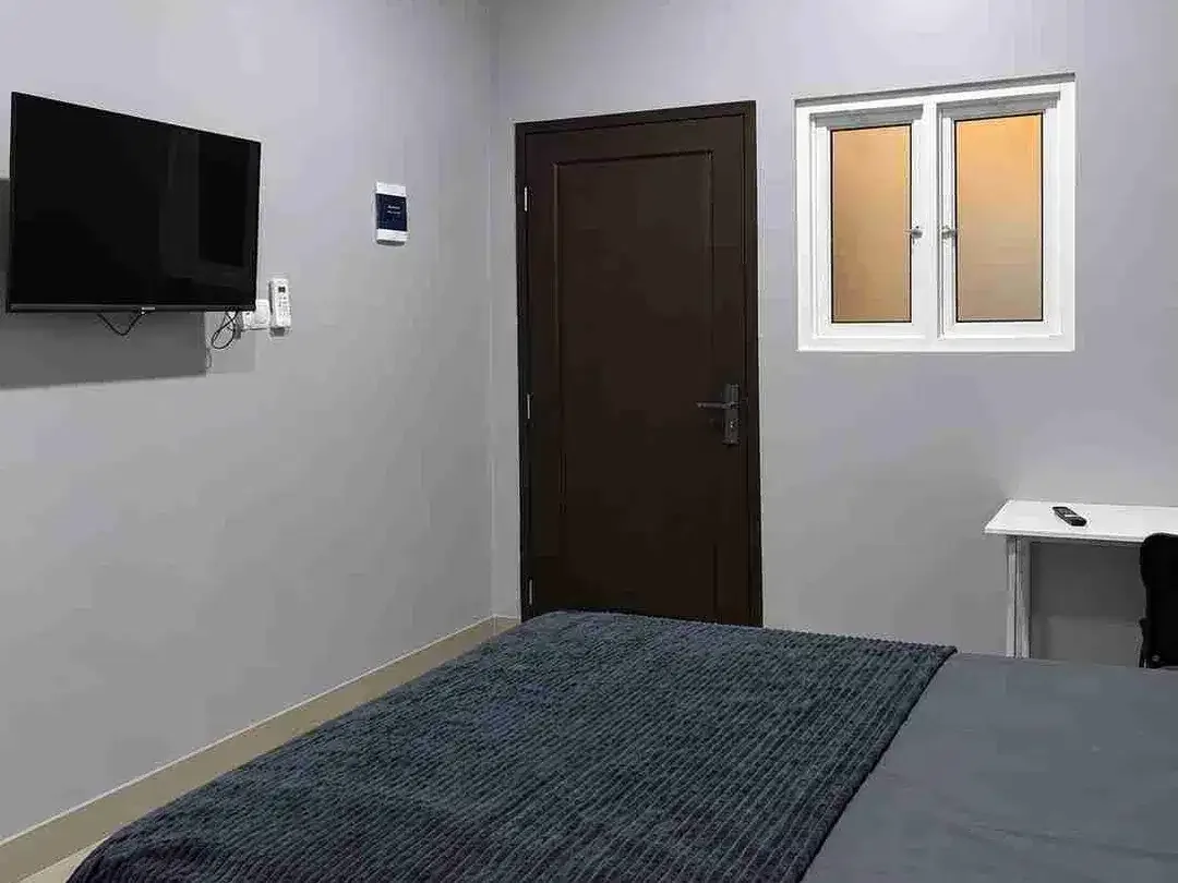 DIJUAL KOST ELIT DEKAT UNUD JIMBARAN / BANGUNAN BARU • FULL FURNISHED • VIEW GWK - Image 7 of 10