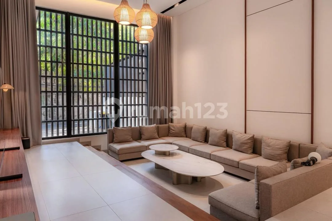Brand New Luxury Villas For Daily & Monthly Rental - Seminyak - Image 4 of 4
