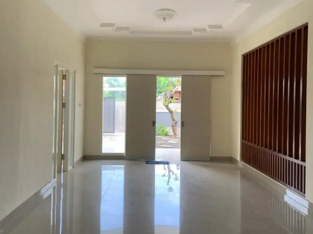 FOR SALE  Villa Downtown Denpasar , - Image 5 of 10