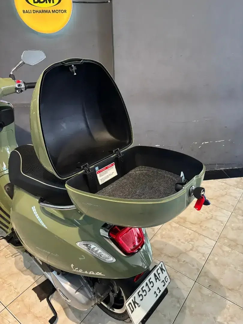 PIAGGIO VESPA SPRINT TAHUN 2025 PAJAK HIDUP SURAT LENGKAP - Image 7 of 8