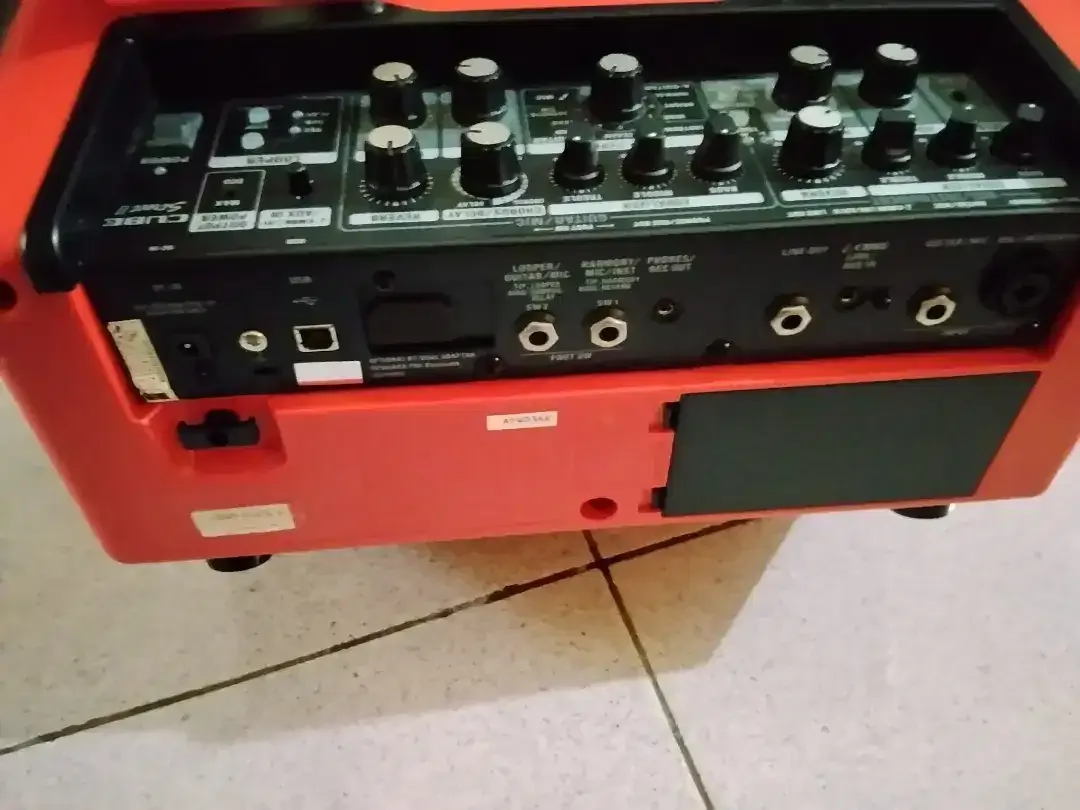 Ampli Gitar+Vokal BOSS Cube Street II RED - Image 2 of 5