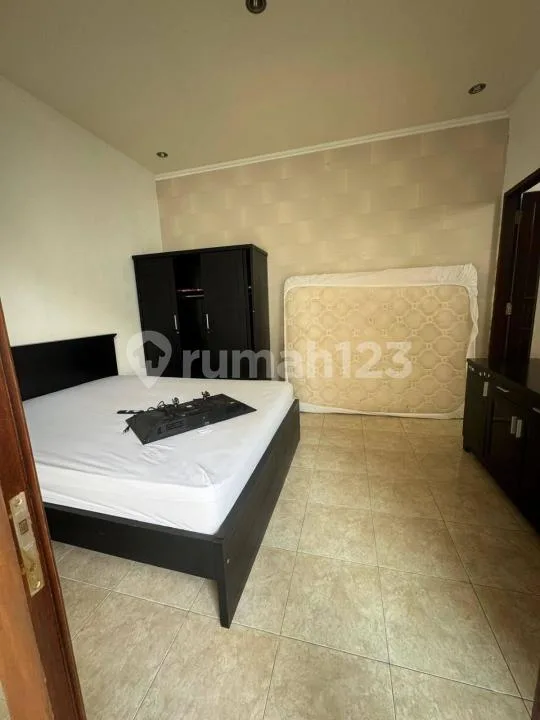 Villa Lokasi Strategis Nyaman Dekat Fasilitas Publik di Seminyak - Image 2 of 4
