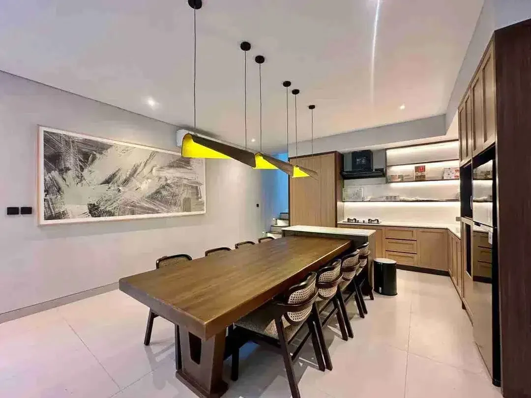 Dijual freehold dan Leashold Villa Lantai II di Canggu Batubolong Bali - Image 5 of 10
