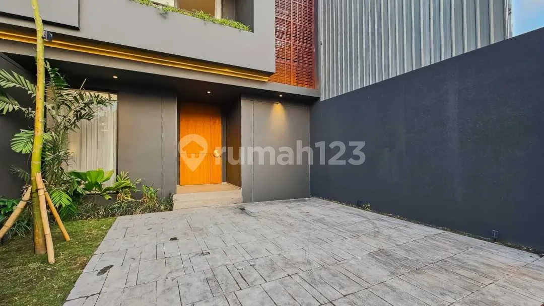 Freehold Villa Mas Ubud Bali 3 Bedrooms - Image 3 of 4