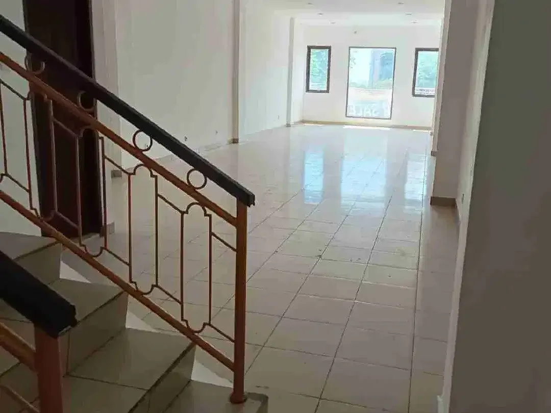 Dijual Ruko lokasi Strategis, cocok u/ smua bifang usaha di Sunset Road Badung Bali - Image 7 of 10