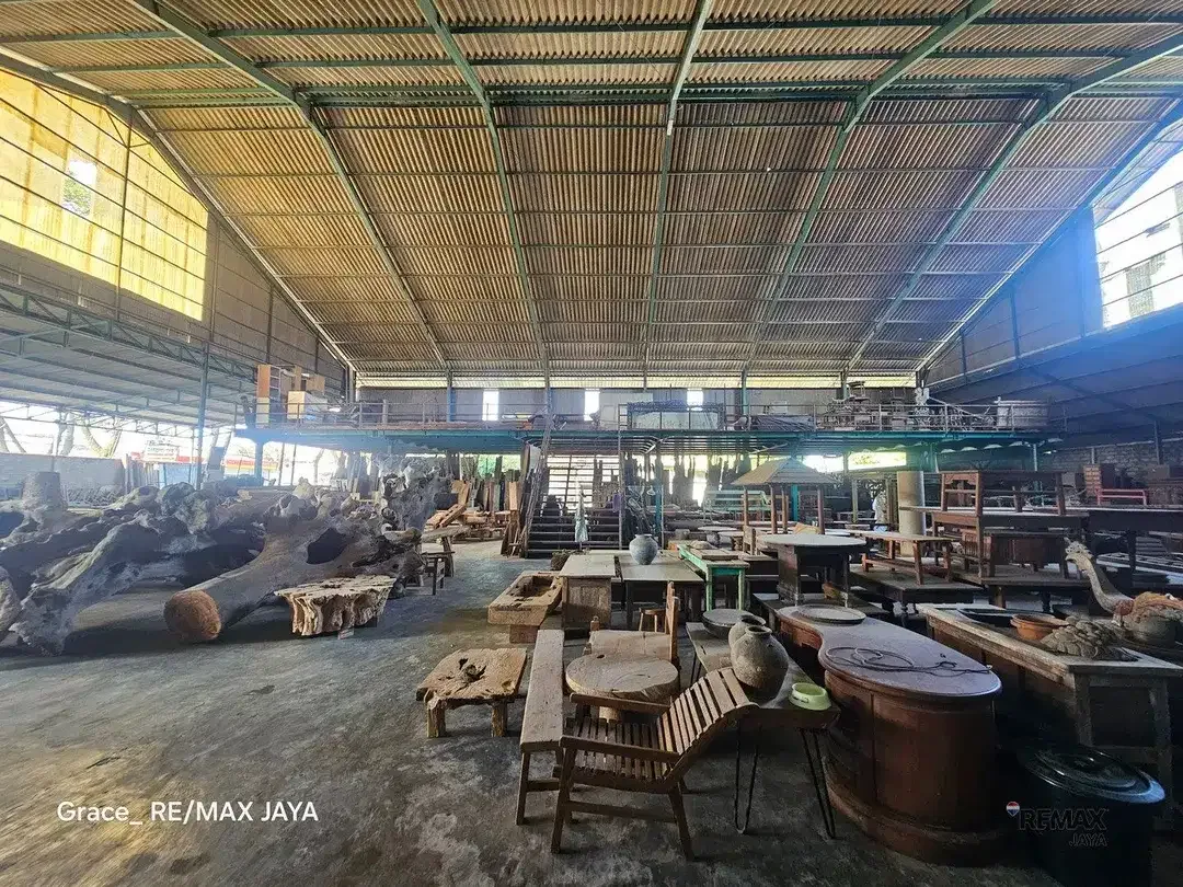 Ruko Gandeng Plus Gudang Disewakan, di Dekat Sentral Parkir Kuta - Image 6 of 8