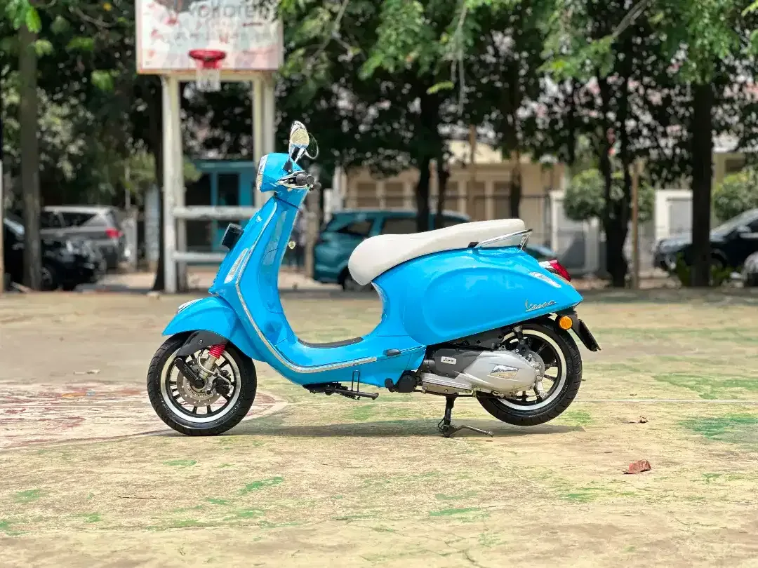 DIJUAL PIAGGIO VESPA PRIMAVERA ANNIVE 50TH 150 IGET ABS LED THN 2018 - Image 4 of 6