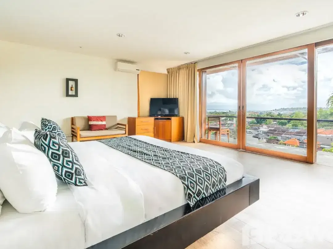 10 Bedroom Villa for sale in Jimbaran, Bali - Image 7 of 10