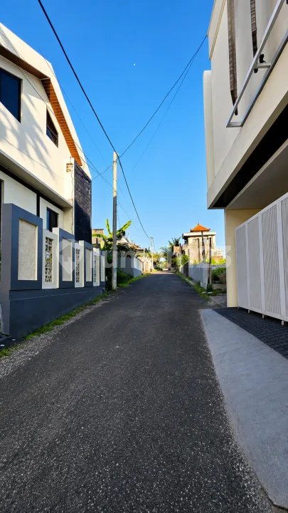 Villa Cantik 7 Menit Dari Pantai Kedungu - Image 2 of 4