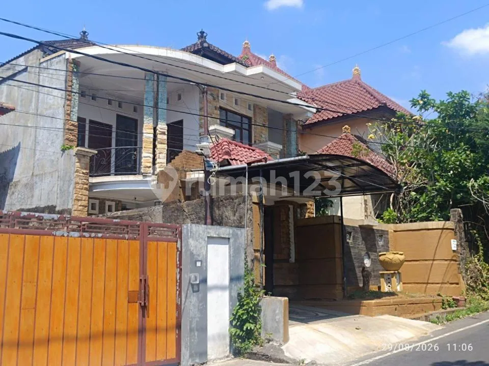 Rumah Besar 2 Lantai Murah Lokasi Strategis Muding Kerobokan - Image 2 of 4