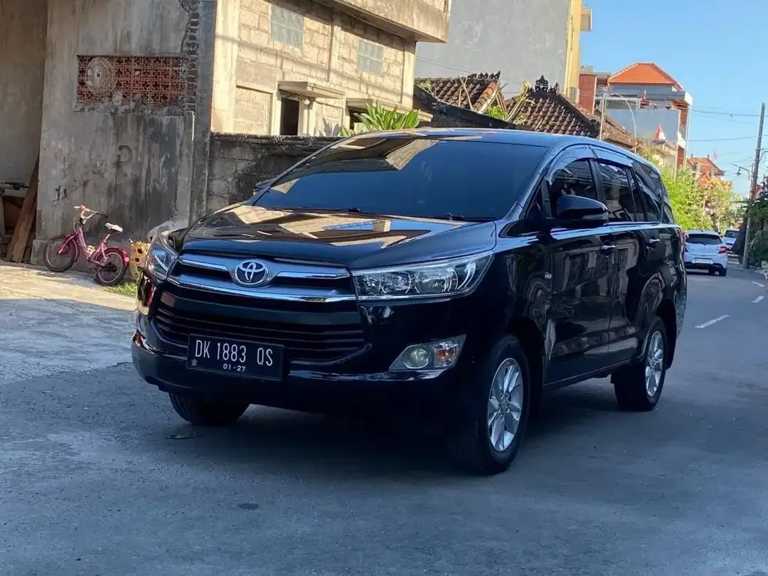 Toyota Innova 2.0 V MT 2016 - Image 3 of 10