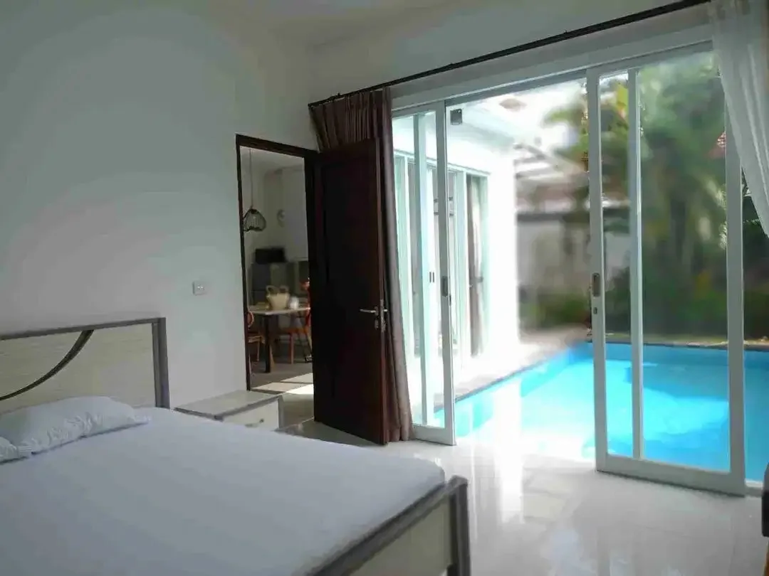 Villa Canggu Bali Siap Huni Fully Furnish - Image 1 of 10