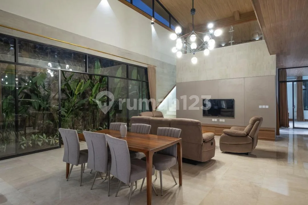 Luxury Villa Sanur Dekat Matahari Terbit (Dwjsnr15) - Image 3 of 4