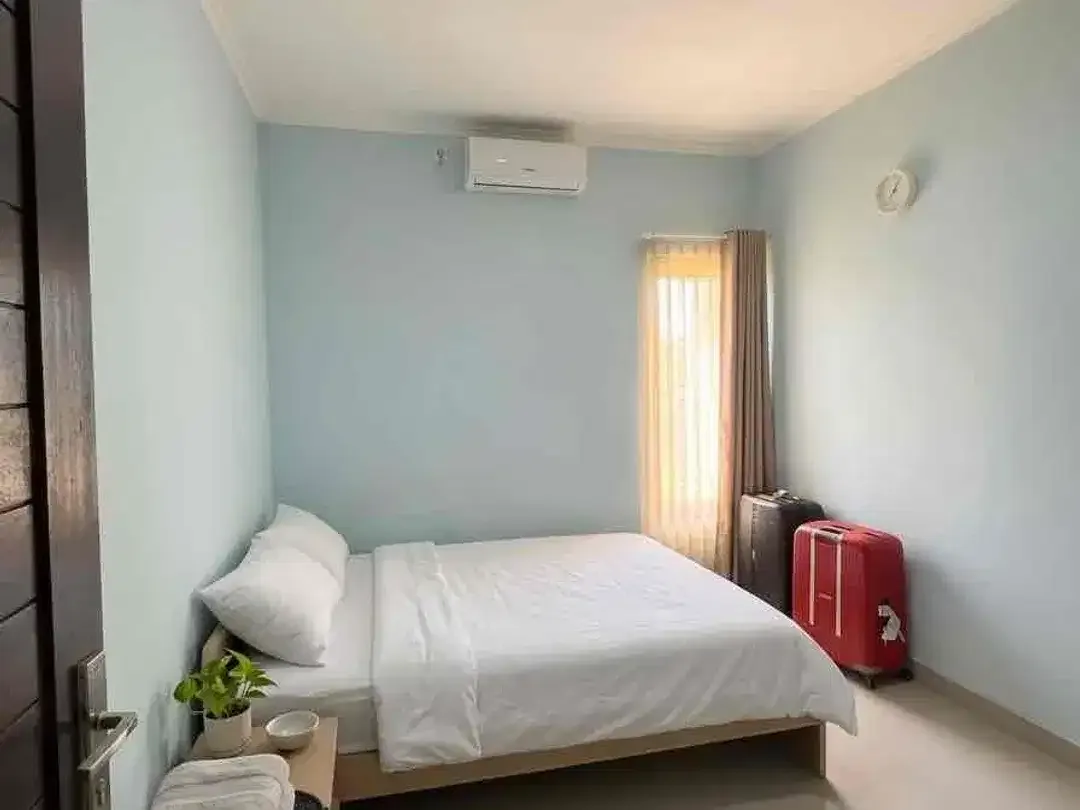 Dijual Rumah Strategis 2 Lantai di Poh Gading Jimbaran - Image 3 of 10