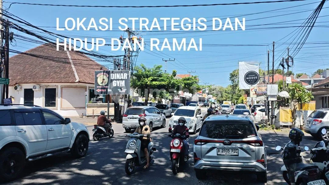 Ruko 3 Lantai di Pusat Kota Renon Dekat Plaza Renon dan Gusto Gelato - Image 1 of 4
