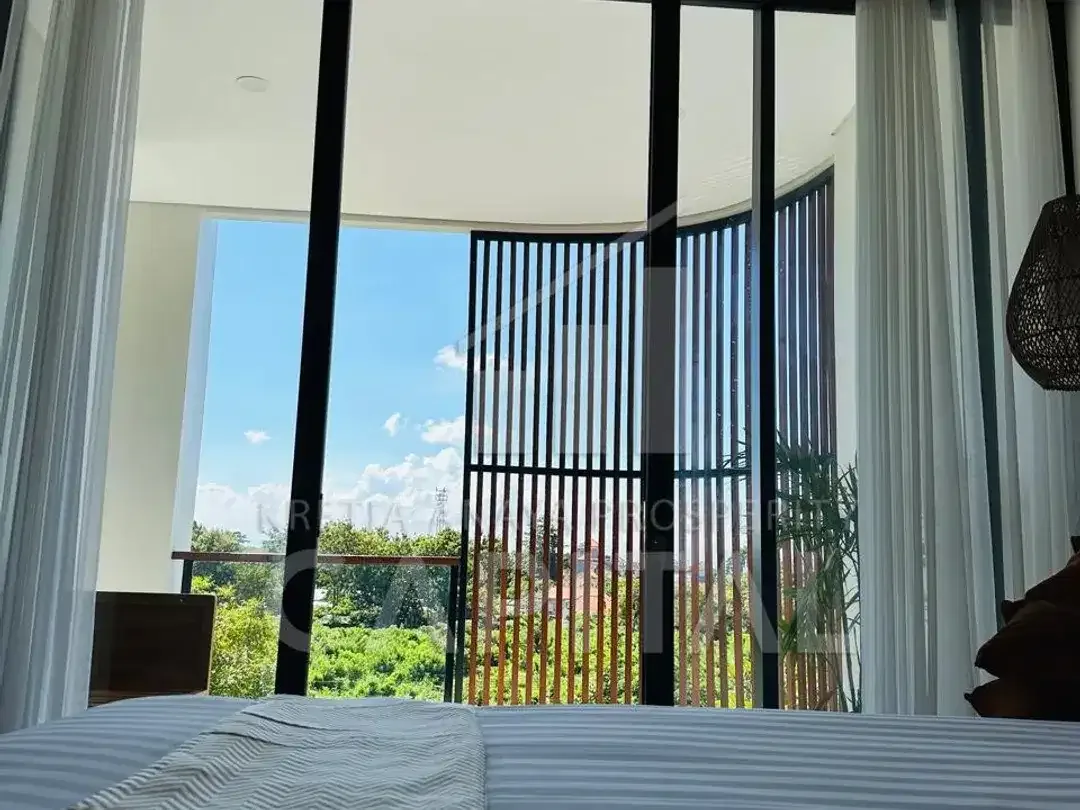 VILLA MODERN TROPIS DI BALI LOKASI PREMIUM AREA UNGASAN DENGAN VIEW GWK - Image 8 of 10