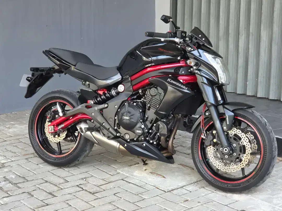 Moge Naked Kawasaki ER6N/ER6 ABS th 2015 Red Chasis Like New Siap Gas - Image 3 of 10