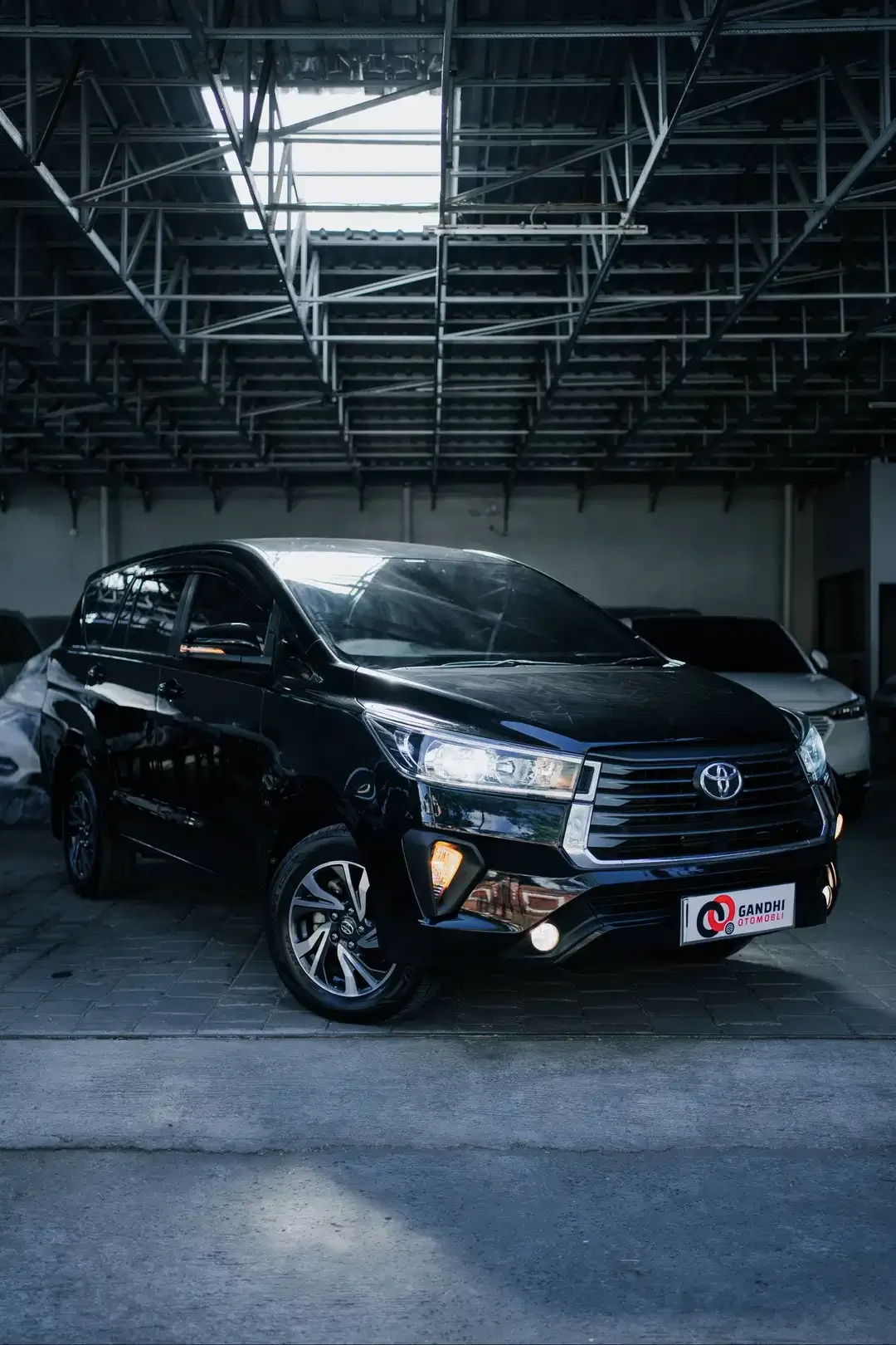 INNOVA REBORN G 2.4 DIESEL AT 2024 - Image 1 of 10