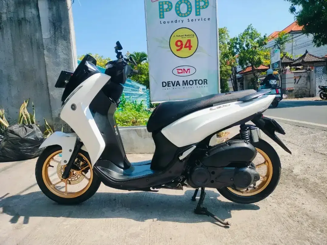 Lexi 2019 putih DP kredit 3,5 jt Deva motor - Image 3 of 8