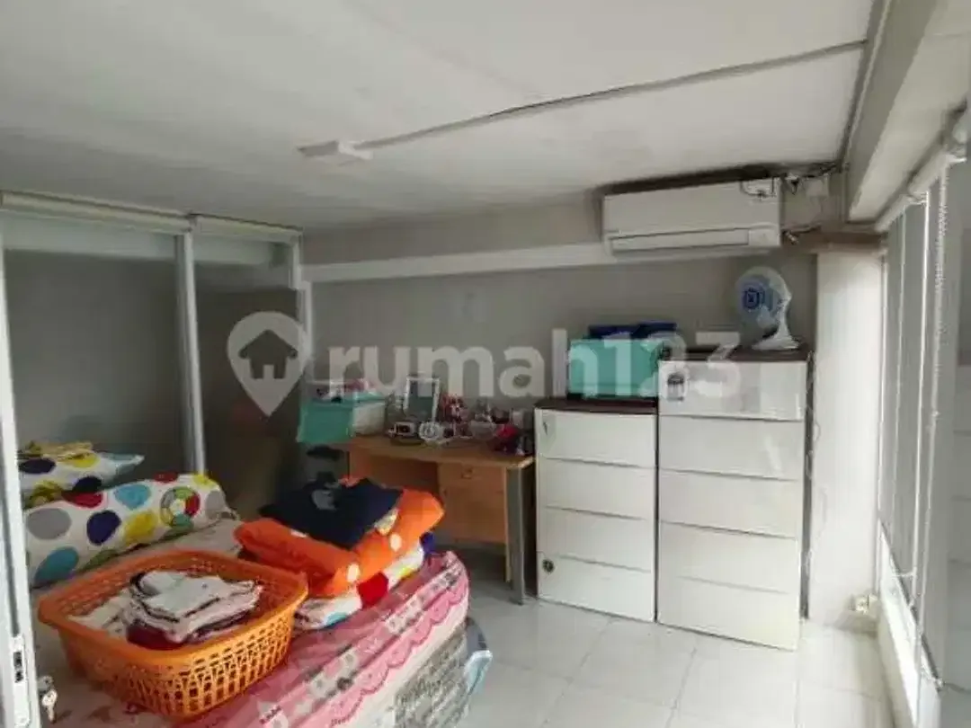 Dijual Ruko 3 Lantai - Jalan Raya Pemogan, Denpasar - Image 5 of 9