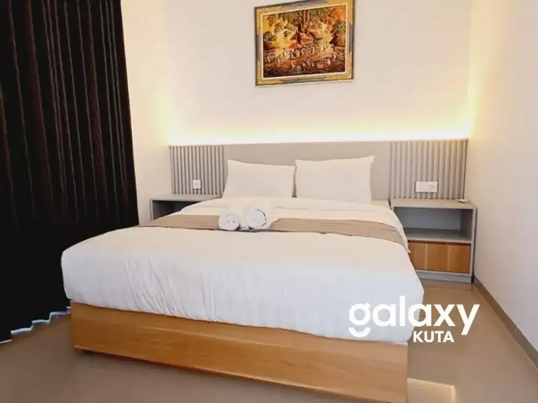 MINIMALIS DESIGN HOUSE IN TAMAN GRIYA JIMBARAN FOR RENT - Image 7 of 10