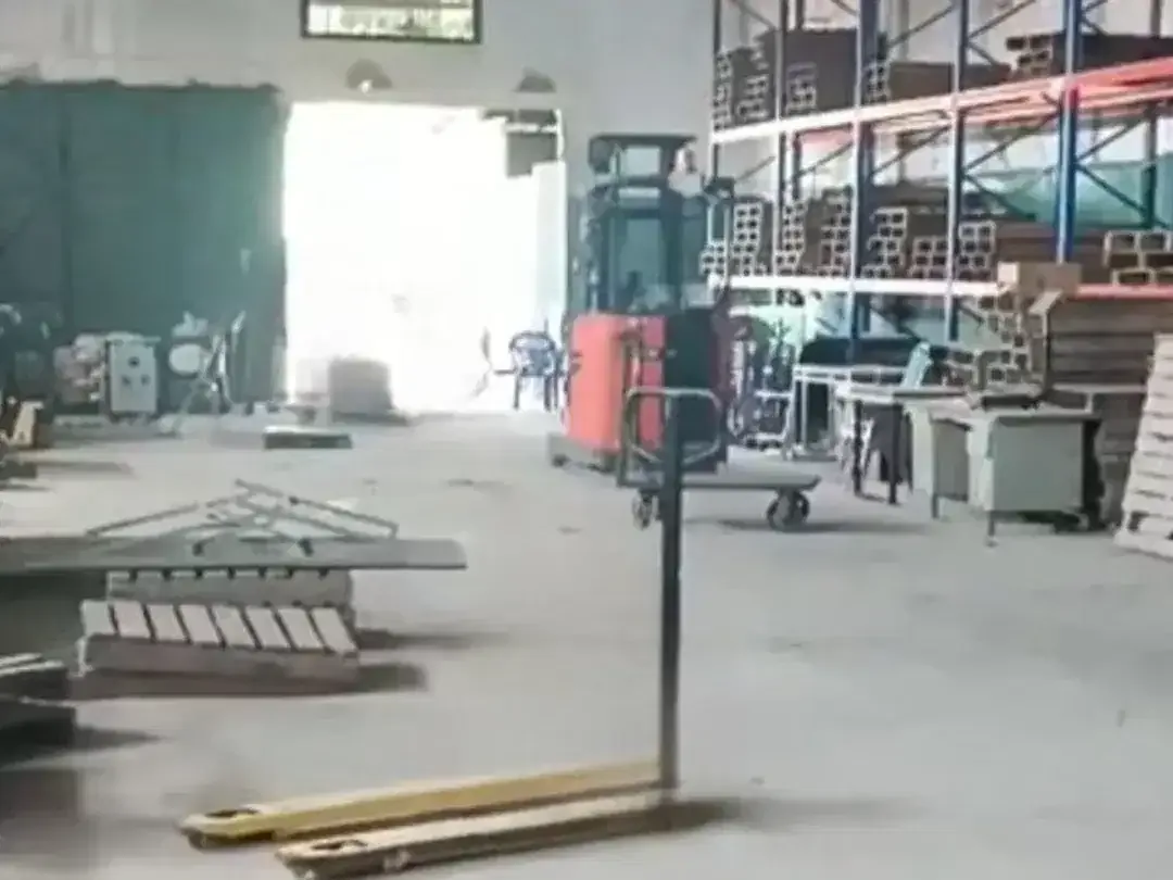GUDANG RACKING AKSES TRONTON DI RAYA ABIANBASE MENGWI BADUNG - Image 7 of 10