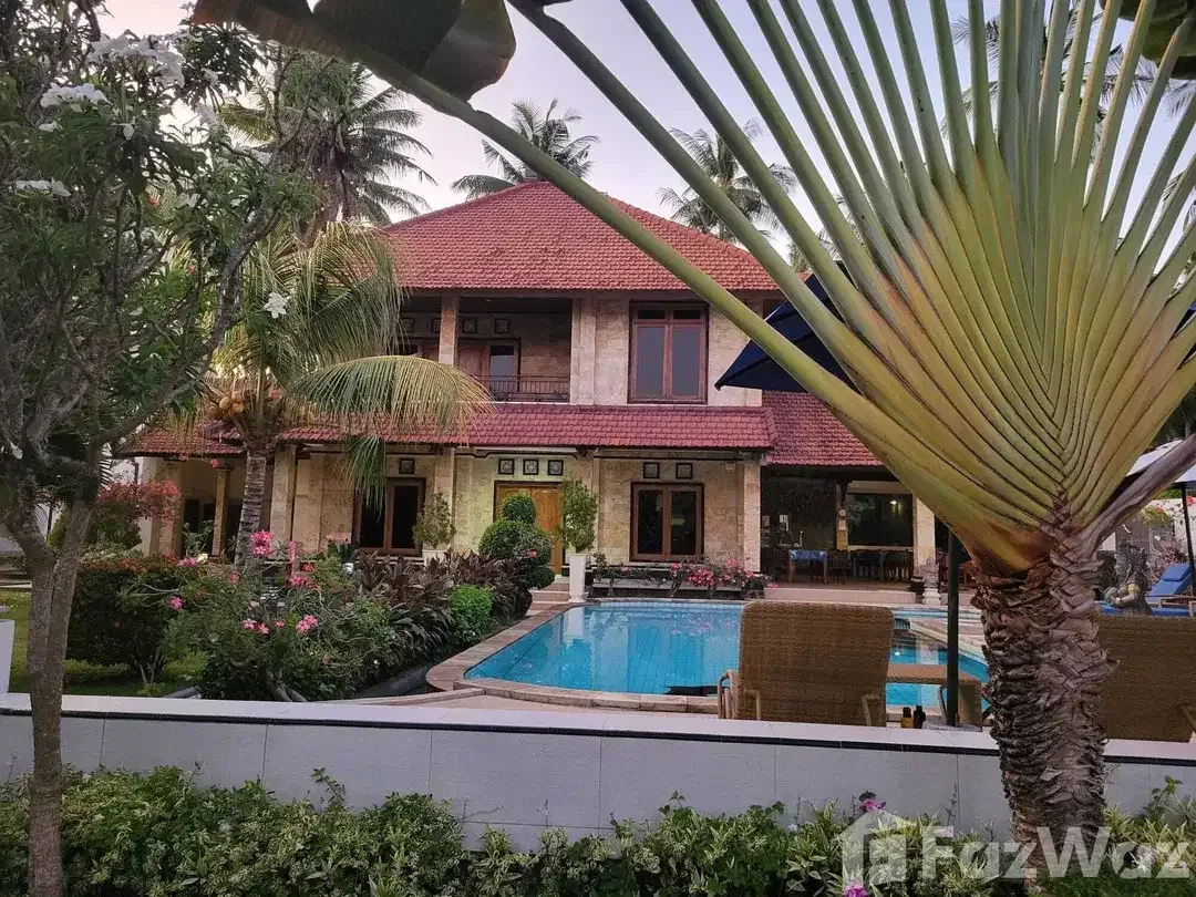 6 Bedroom Villa for sale in Lovina, Bali - Image 2 of 10